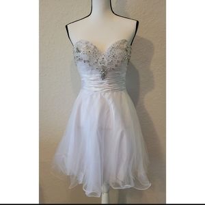 White Strapless Rhinestone Bodice Sweetheart Dress